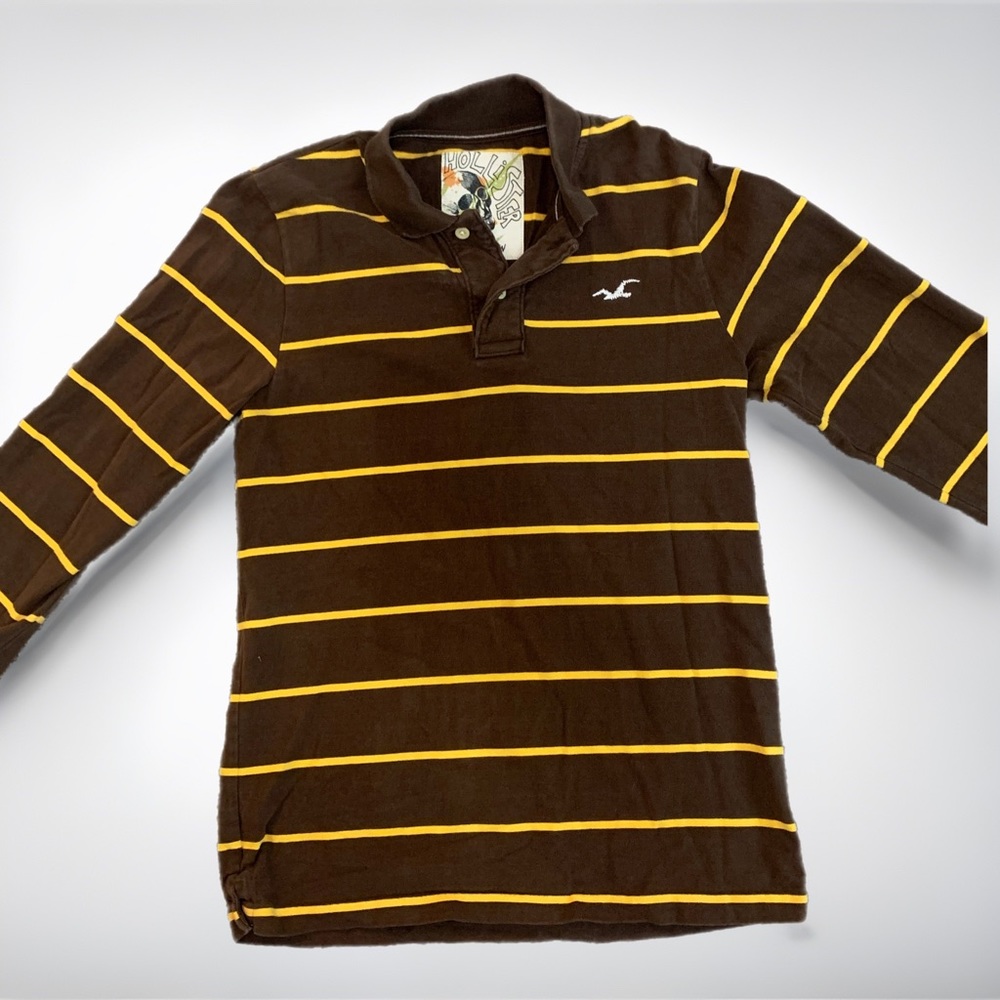 Hollister Long Sleeved T-Shirt